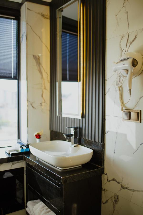 Quala Hotels & Lounge อักซาราย ภายนอก รูปภาพ